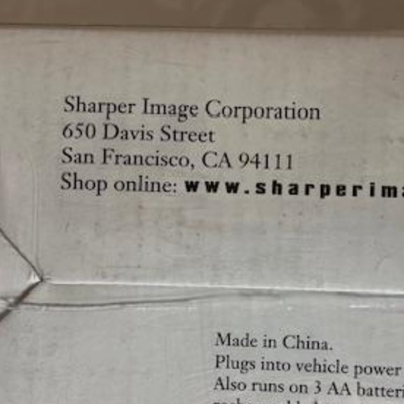 Sharper Image Emergency Radio & Spotlight with Hand Crank - Picture 8 of 11